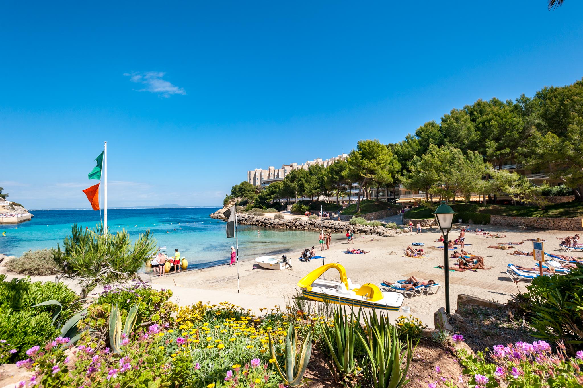 Cala Vinas (Majorca) Jet2holidays
